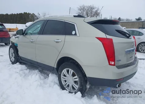 2015 Cadillac Srx Luxury Collection z USA, uszkodzony, nr VIN 3GYFNBE30FS516302
